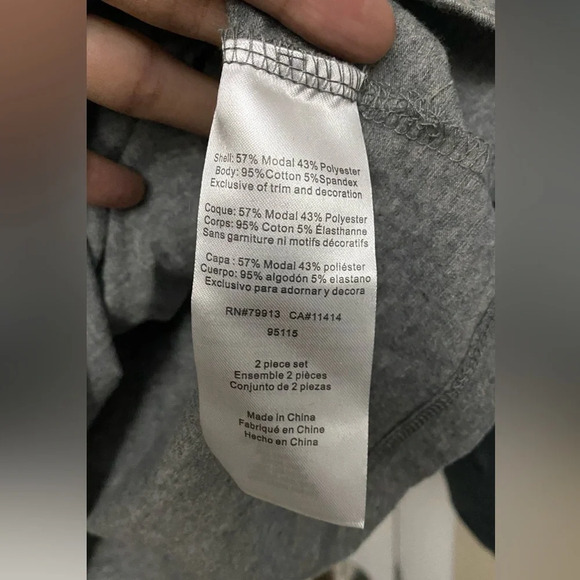 NWT Motherhood Maternity Gray Hoodie with Attached Hoodie Size Medium - Picture 8 of 8